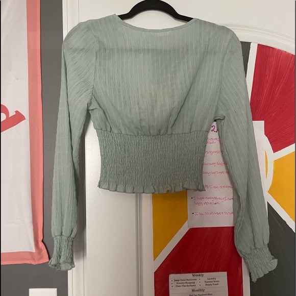 greenish/blue blouse - Picture 3 of 3